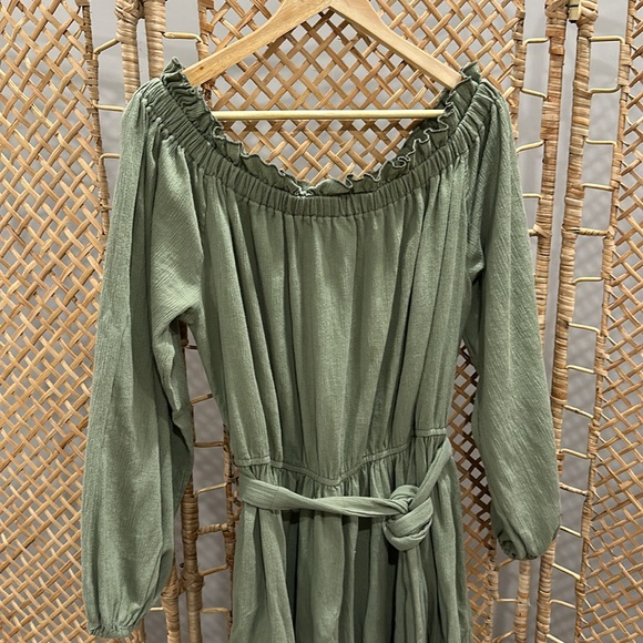 ASOS BNWOT off the shoulder midi. Green. Size 14 - Picture 4 of 7